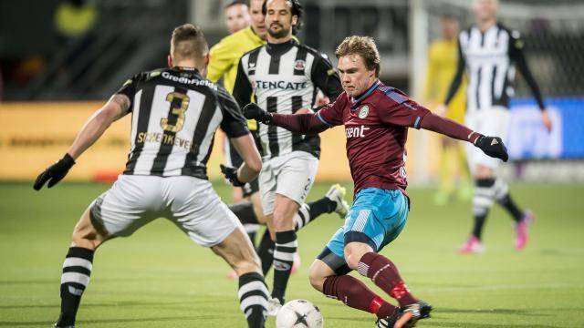 她承担的背 她承担的背