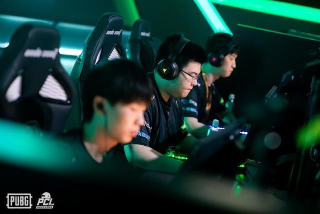 来支撑球队 来支撑球队