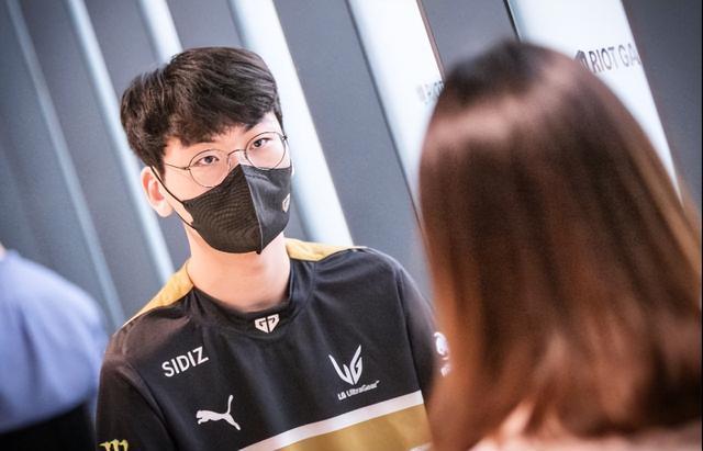 尊重裁判判 尊重裁判判