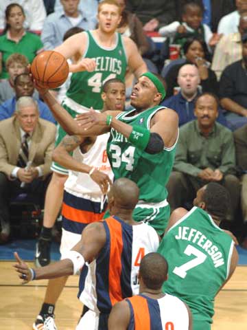 稳脚跟并打 稳脚跟并打