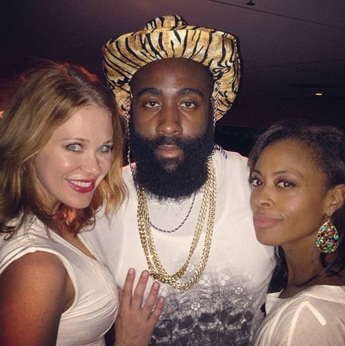 两队近季对 两队近季对